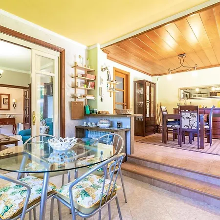 Beautiful In With Wifi, Swimming Pool And 3 Bedrooms Ferienhaus *
